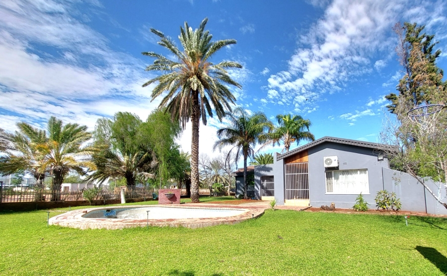 4 Bedroom Property for Sale in Upington Northern Cape